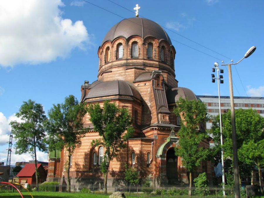 Воскресенский собор в Нарве, Эстония