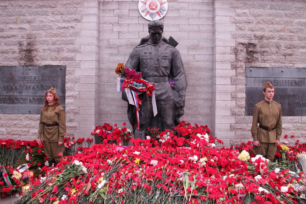 Сиселинна – кладбище Таллина, примирившее Бронзового солдата с горячими 