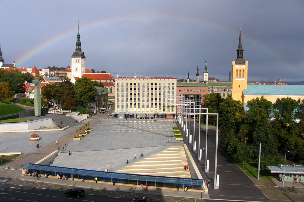 Вид на площадь Свободы в Таллине