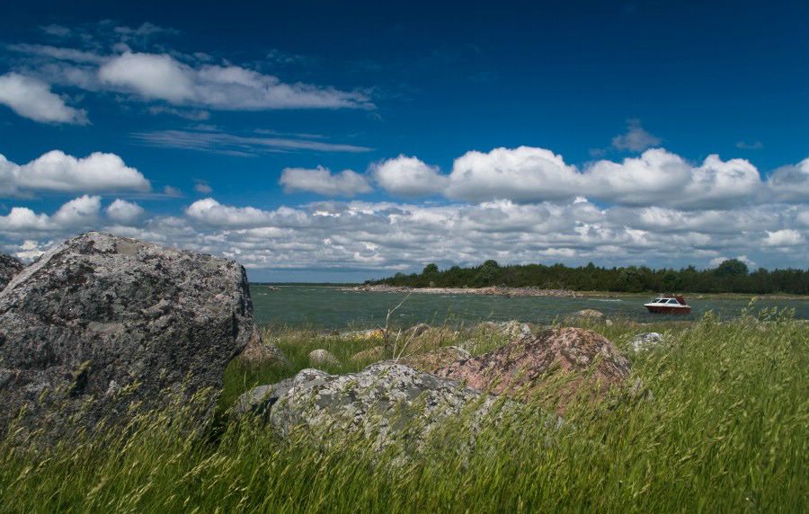 Остров Хийумаа в Эстонии